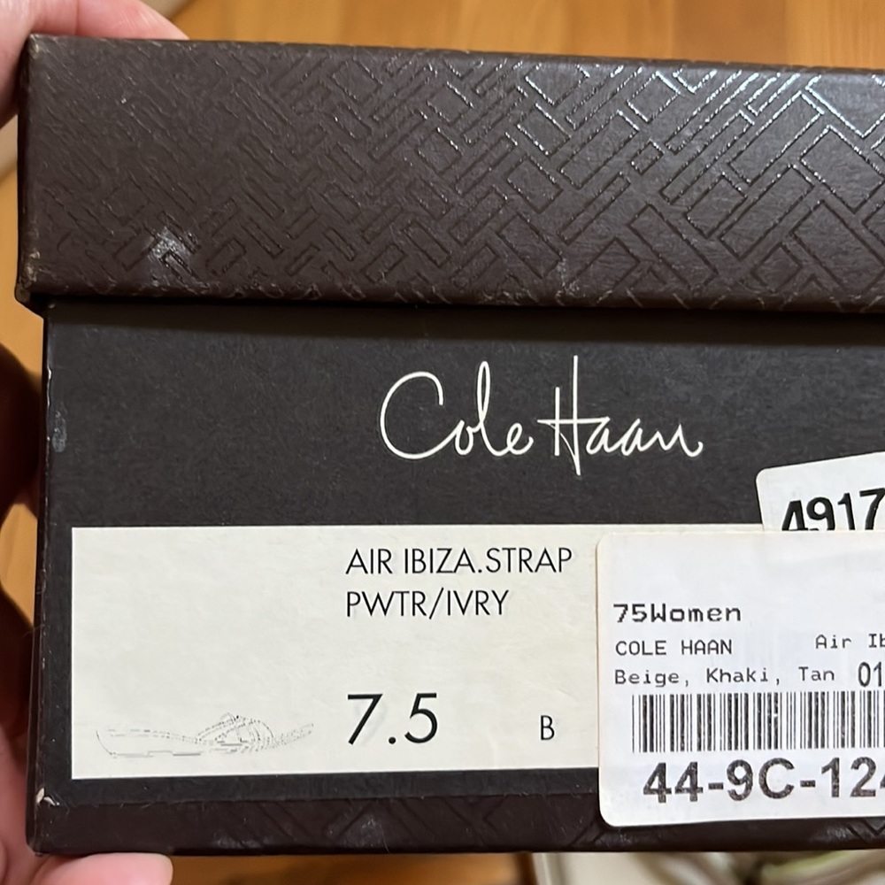 Cole Hann pewter & ivory air Ibiza sandal size 7.5 brand new - Picture 7 of 9